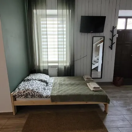 Hotelowe Centrum 7-osobowy Apartment *
